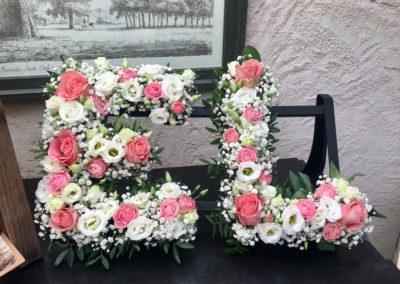 léa et emeric mariage par petales de rose fleuriste à la tour d'aigues